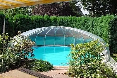 Begrenztes Angebot Vöroka Schwimmbad Überdachung RUNDHALLE 8 mm Polycarbonat Doppelstegplatte