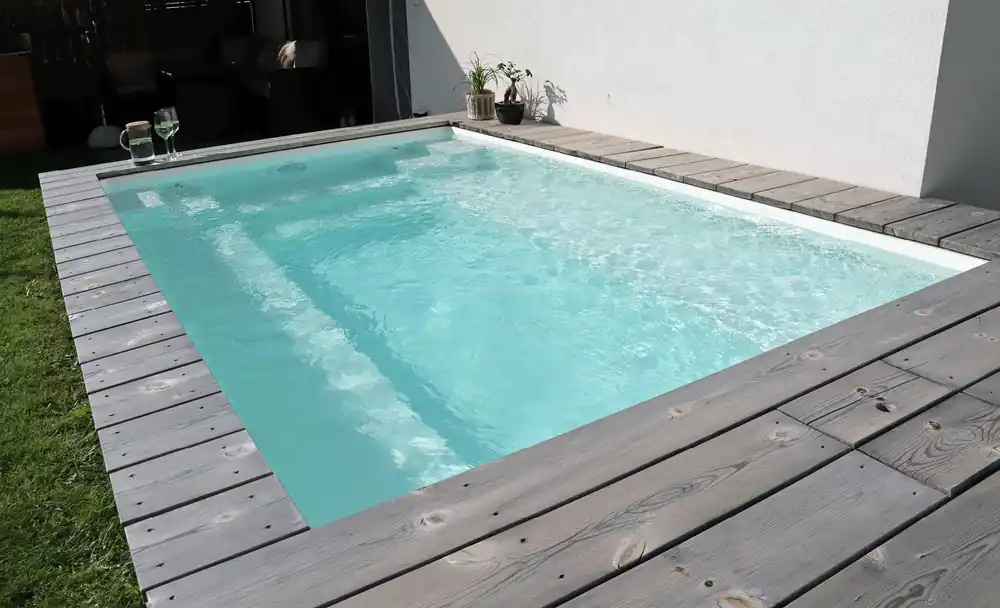 Fertigpool Laguna Beach Premium Highlight